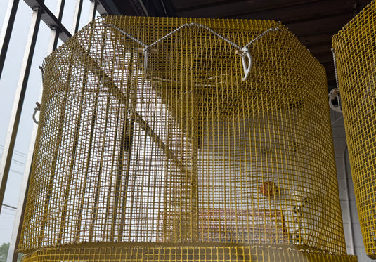 Ocean Built XL Holding Pen